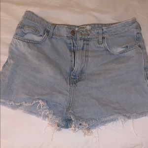 Women’s Loose Shorts SIZE 27
